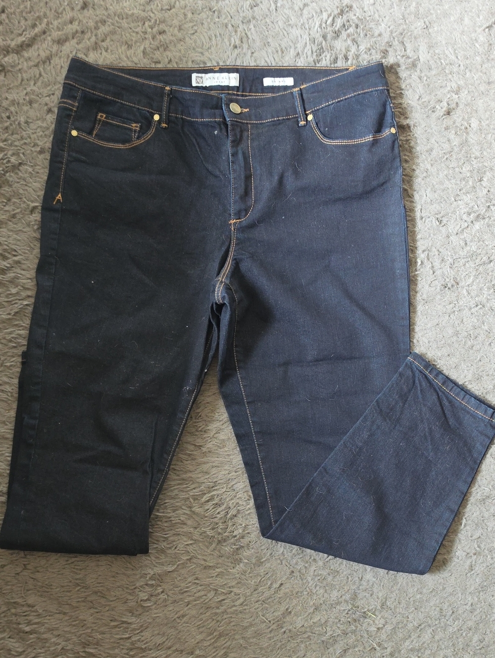 EUC Anne Klein Sz 16 Dark Blue Skinny Jeans